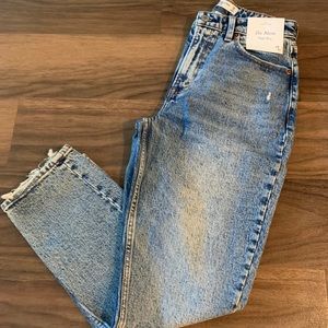 Abercrombie and Fitch size 26 Curve Love mom Jeans